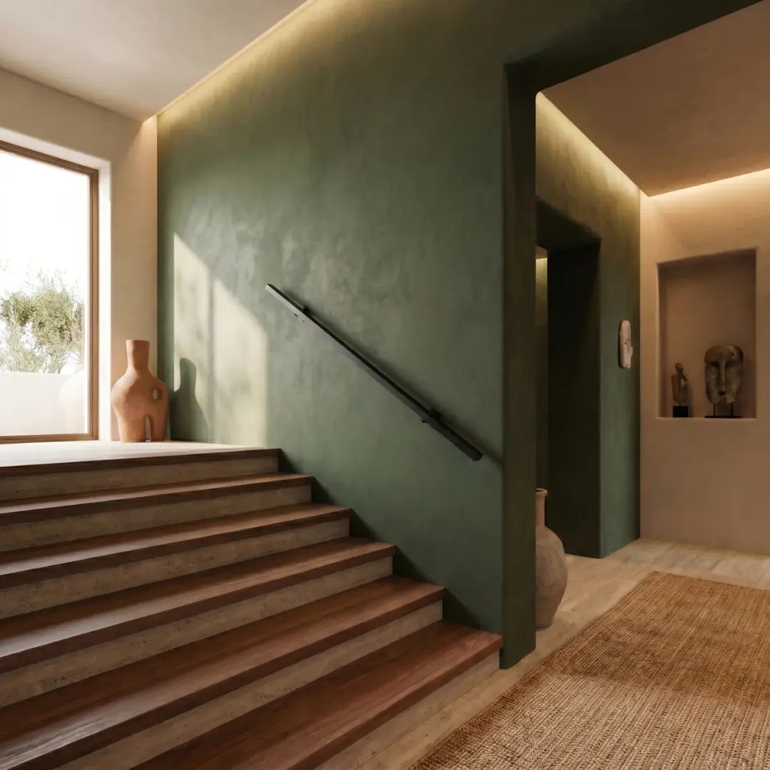 Stalen trapleuning in een modern interieur