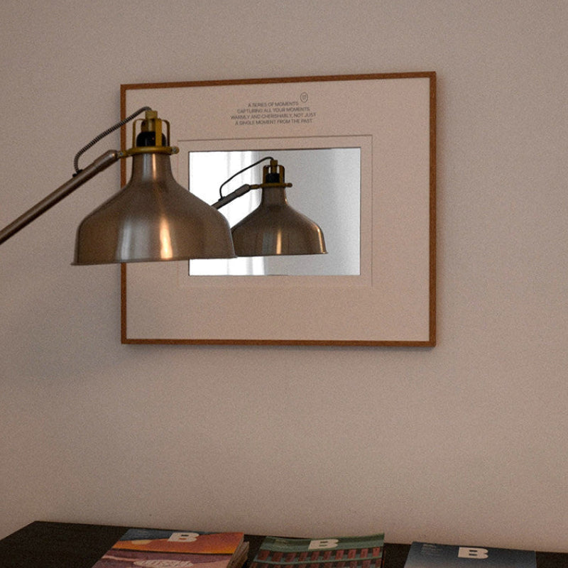 Franse wandspiegel met walnotenhouten frame – Vintage decoratie uit het midden van de vorige eeuw in een minimalistische stijl 5