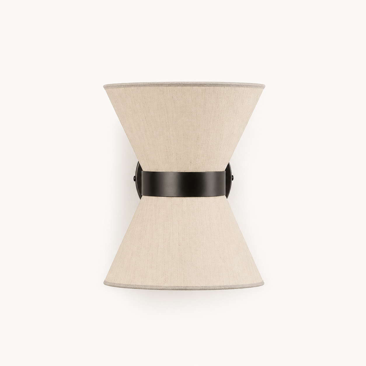 Elegante wandlamp met zwarte metalen details