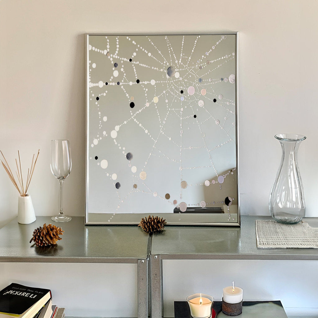 Moderne wandspiegel in minimalistische Bauhaus-stijl 0